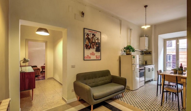 Trastevere San Cosimato vintage