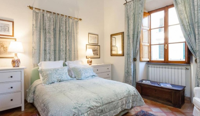 TreasureRome Luxury Collection Daphne Terrace