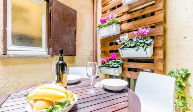 Trevi Fountain Suite Garden