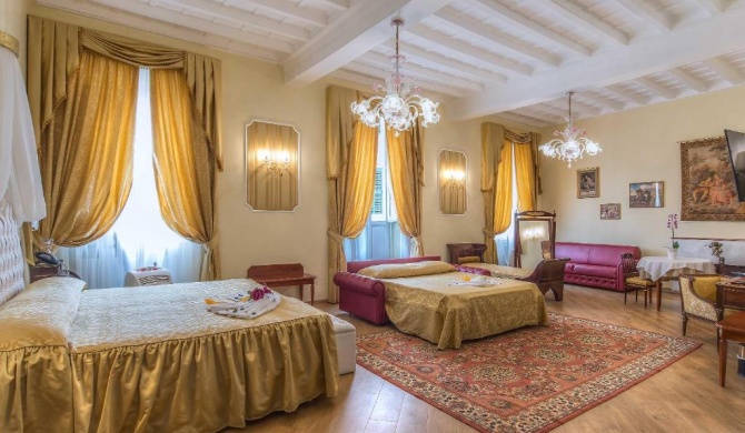 Trevi Rome Suite