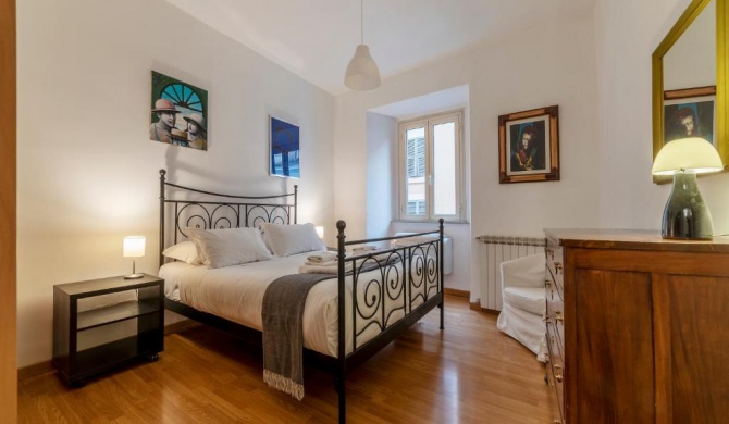 Tucked away and quiet by Piazza Navona - A/C, Wifi, Elevator