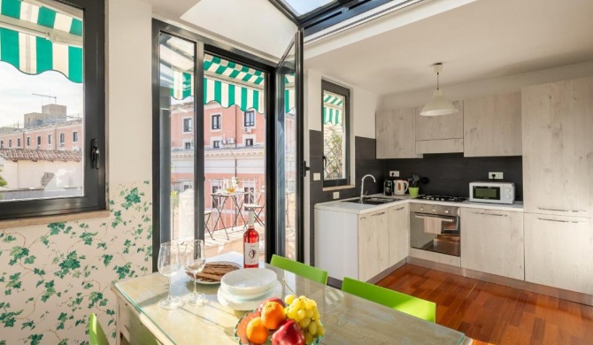 Two Bedrooms Central Terrace with a View