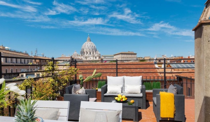 Unique view over St. Peter's Dome!