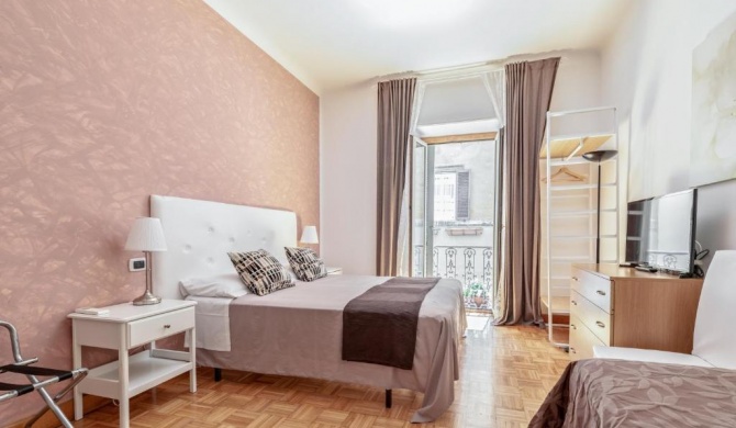 Urbana Apartment Colosseum