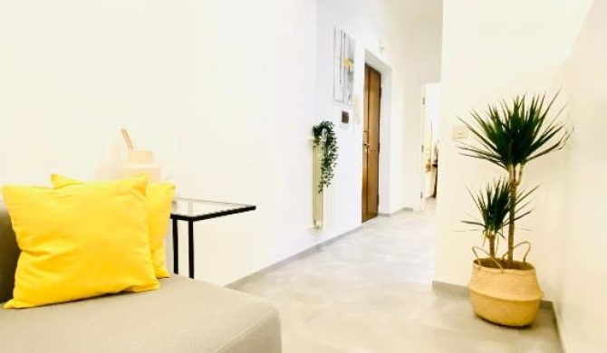 Vale Vatican Apartment