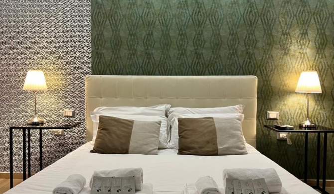 VATICAN LUXURY SUITE