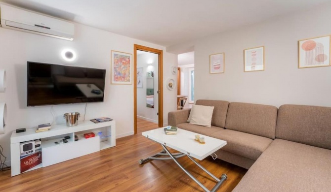 VILLAFRANCA LOFT, Modern Studio Nearby the Station