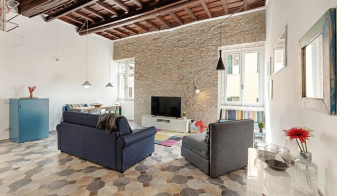Sleek flat 4 guests 450mt from the Colosseum