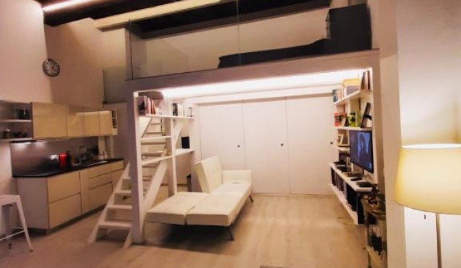 Small LOFT in the historic center of Rome!