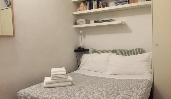 Small Navona Studio