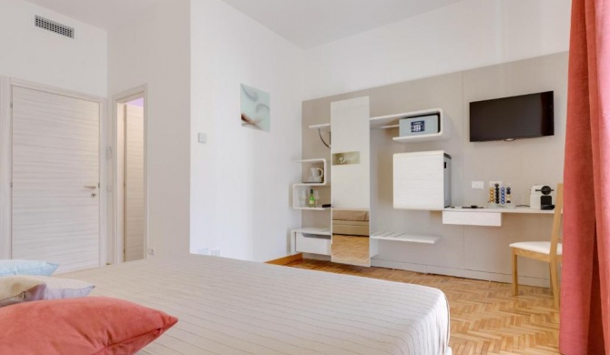 Dolce Luxury Rooms