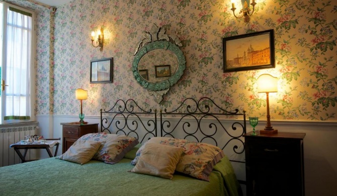 Guest House Arco Dei Tolomei
