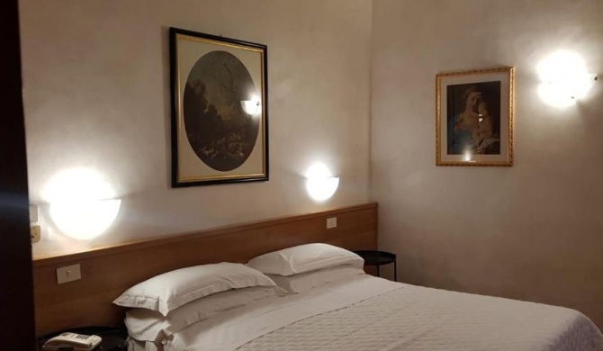 Hotel Julia