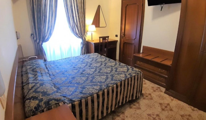 Hotel Mariano