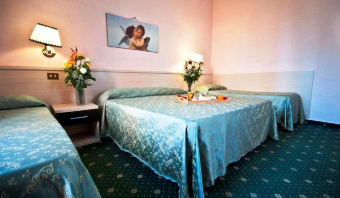 Hotel Priscilla