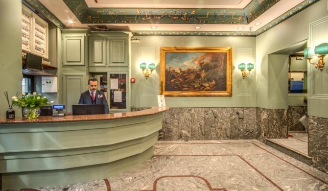 Madison Hotel
