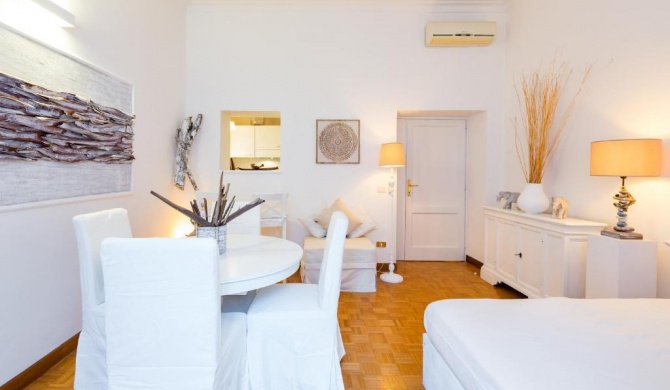 Spagna Shabby Chic Flat