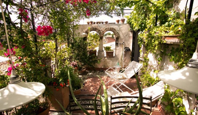 Spectacular Luxury Flat in Trastevere