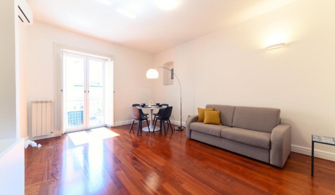 Glam House Apartment
