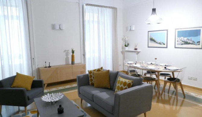 Luxury Manfredi Apartment Salerno
