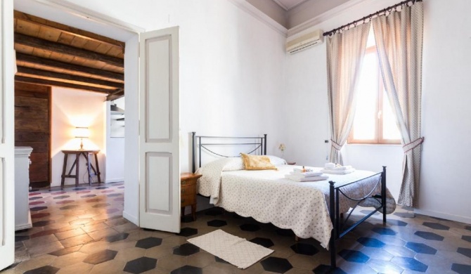 Sunny Apartment Navona Square