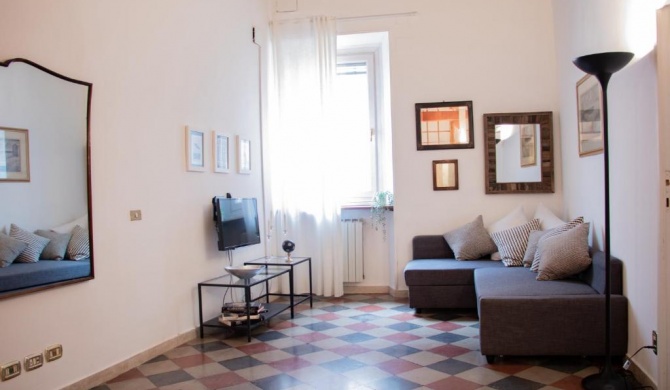 The Best Rent - Piazza di Firenze Apartment