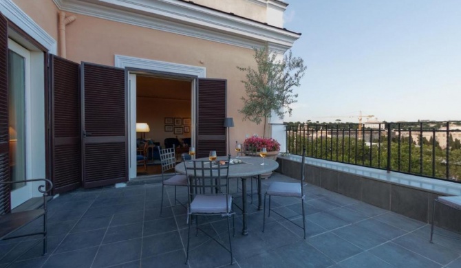 The Best Rent - Spacious apartment with terraces with panoramic view of Rome
