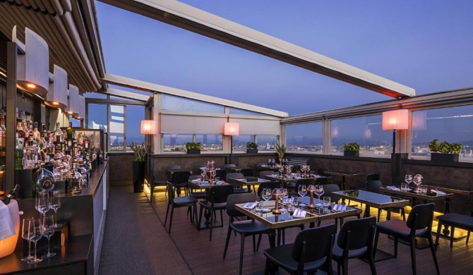 The Independent Hotel