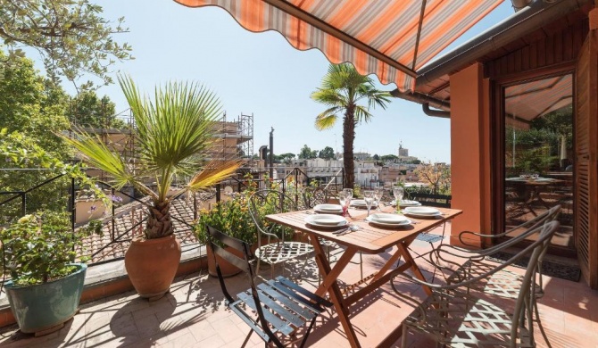 The Spanish Steps Grand Penthouse