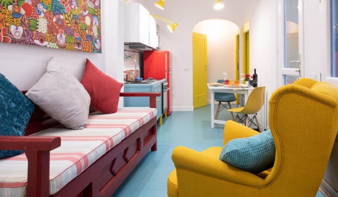 Trastevere Colorful Apartment with Terrace!