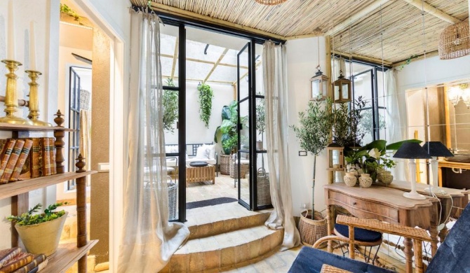 Trastevere Luxury&Charming Loft with Courtyard