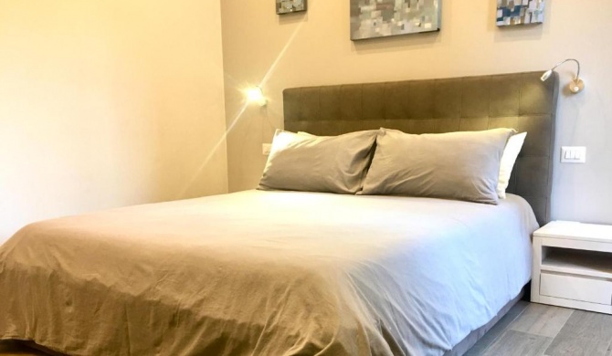 Trastevere Pasca House with Terrace and free Parking